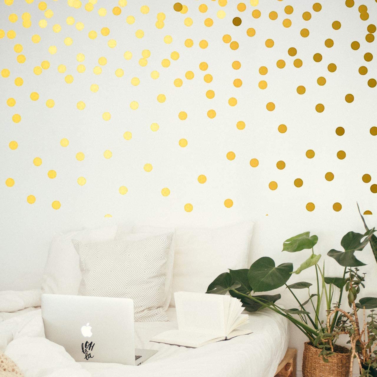 Gold Paper Stickers, Round, Self-Adhesive - 1000 Labels Per Roll